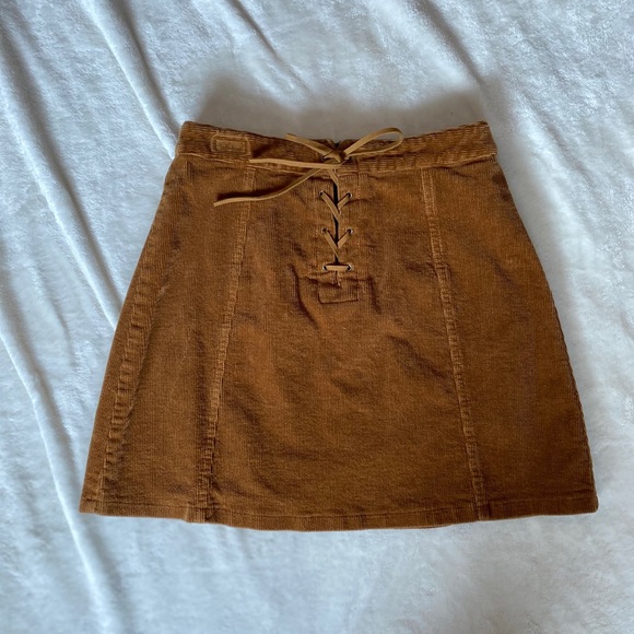 Tan Corduroy Skirt - Picture 2 of 4